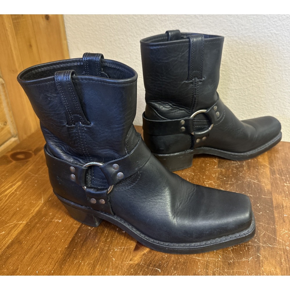 Frye women's 10 Harness Black Leather Biker Moto Boots Square Toe Classic